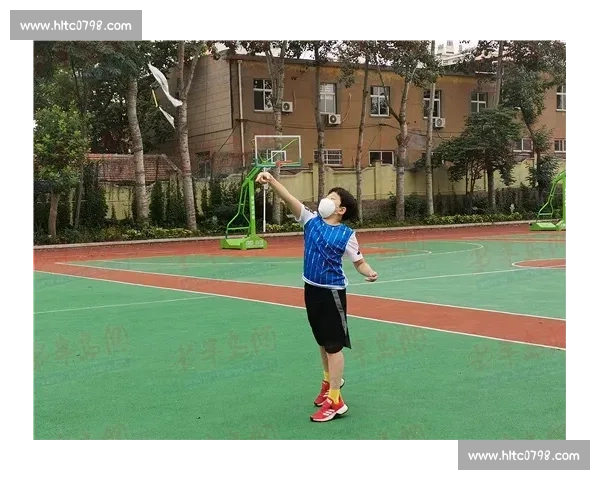 “雨花杯” 航模赛南京开赛：蓝天竞技融文旅