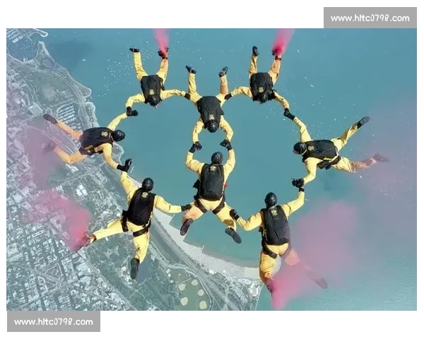 吉安蓝天舞 “芭蕾”：跳伞世界杯凌空开赛