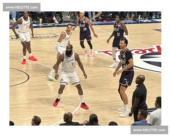 伦纳德 30+10 哈登 13 助 快船逆转开拓者取连胜